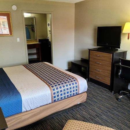Travelodge By Wyndham Williamsburg Colonial Area Esterno foto